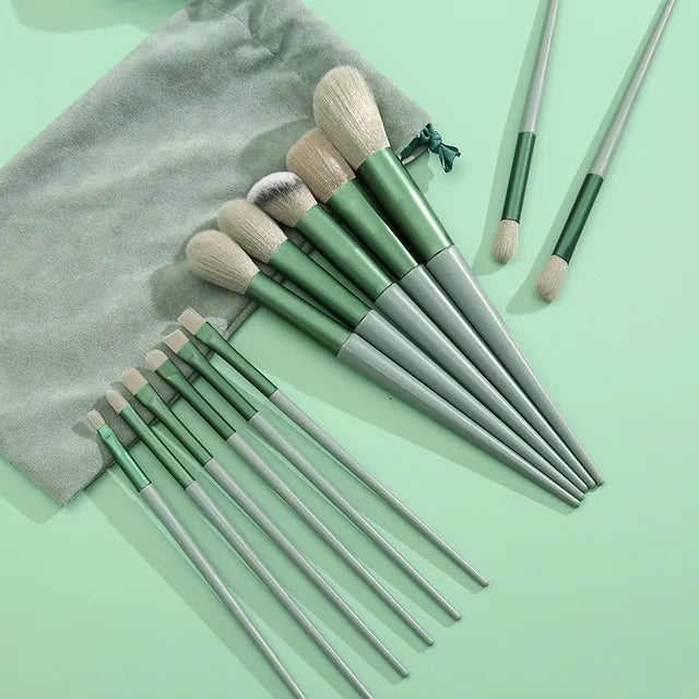 13-Piece Makeup Brush Set – Eye Shadow, Foundation & Blending Brushes
