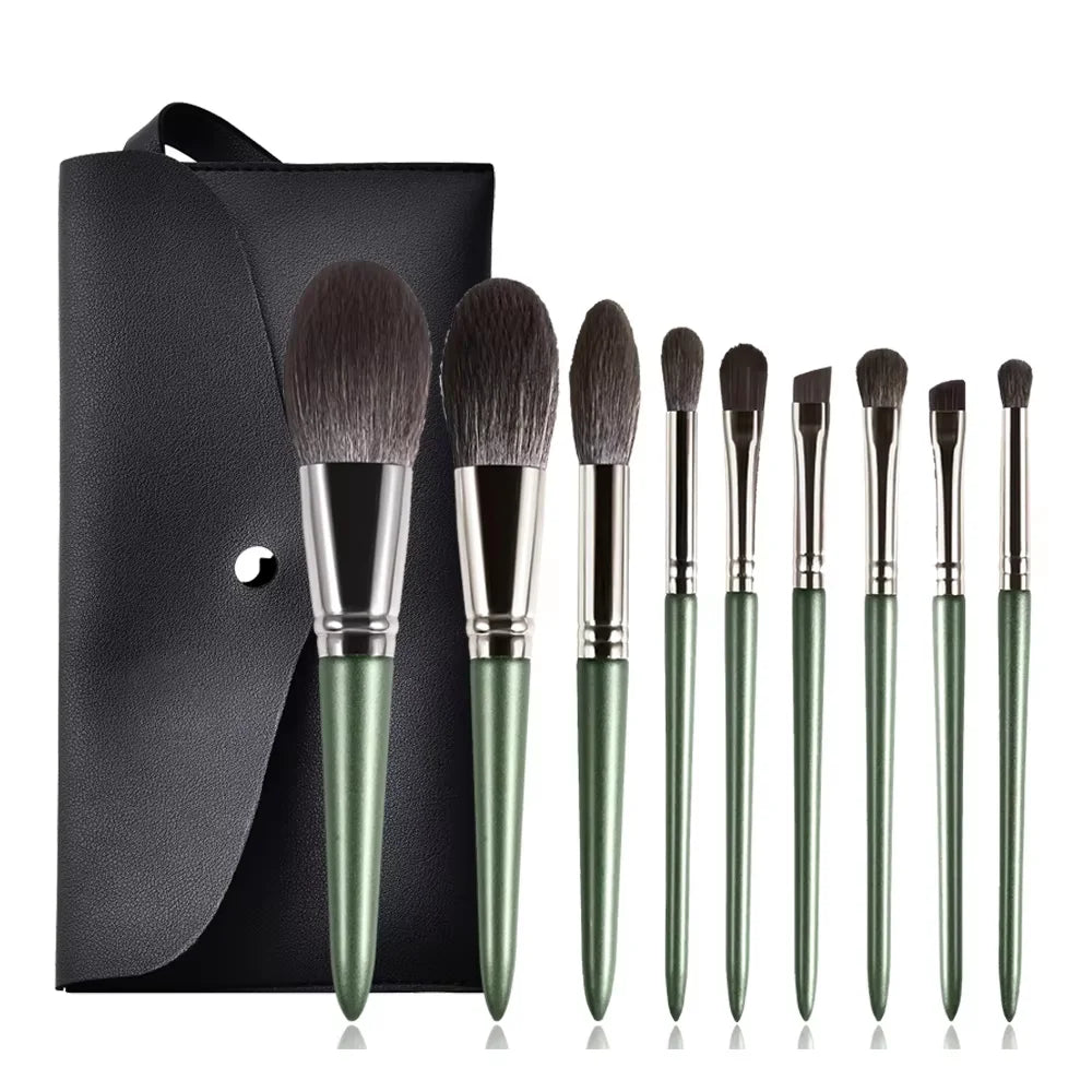 Professional Makeup Brush Set – 13/33 Pc