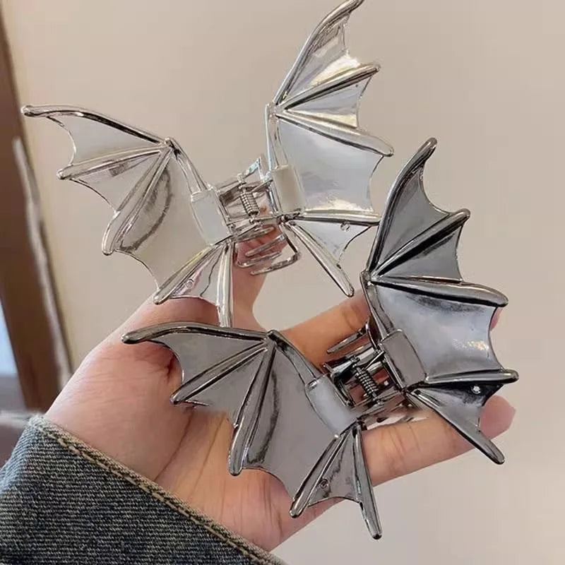 Gothic Spider Hair Claw Clips – Strong Hold Metal Shark Clamps for Halloween, Punk & Everyday Styling (24 Styles)