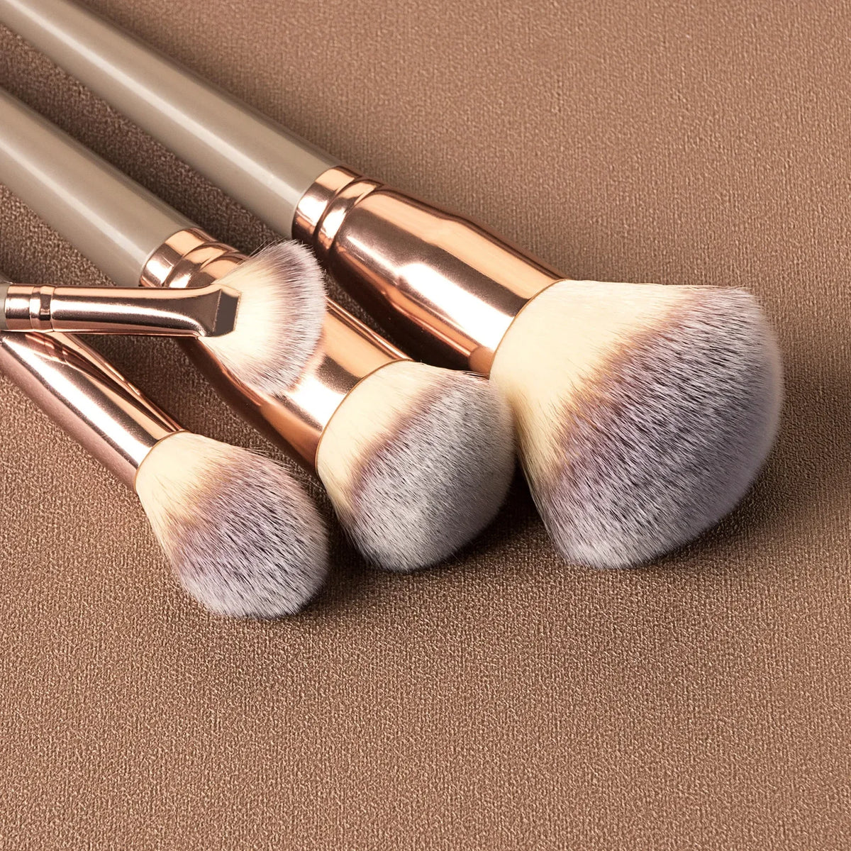 Complete Face & Eye Makeup Brush Set – Professional Full Coverage Kit
