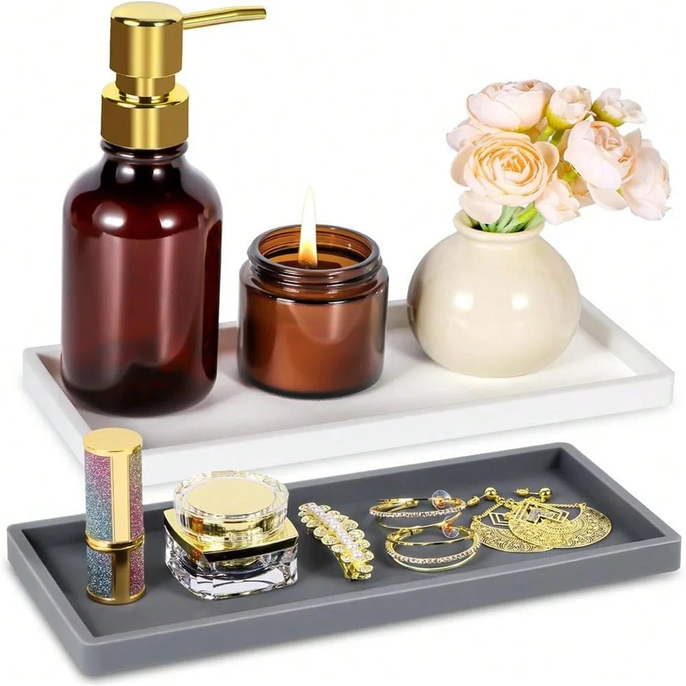 Top view of silicone bathroom jewelry tray.