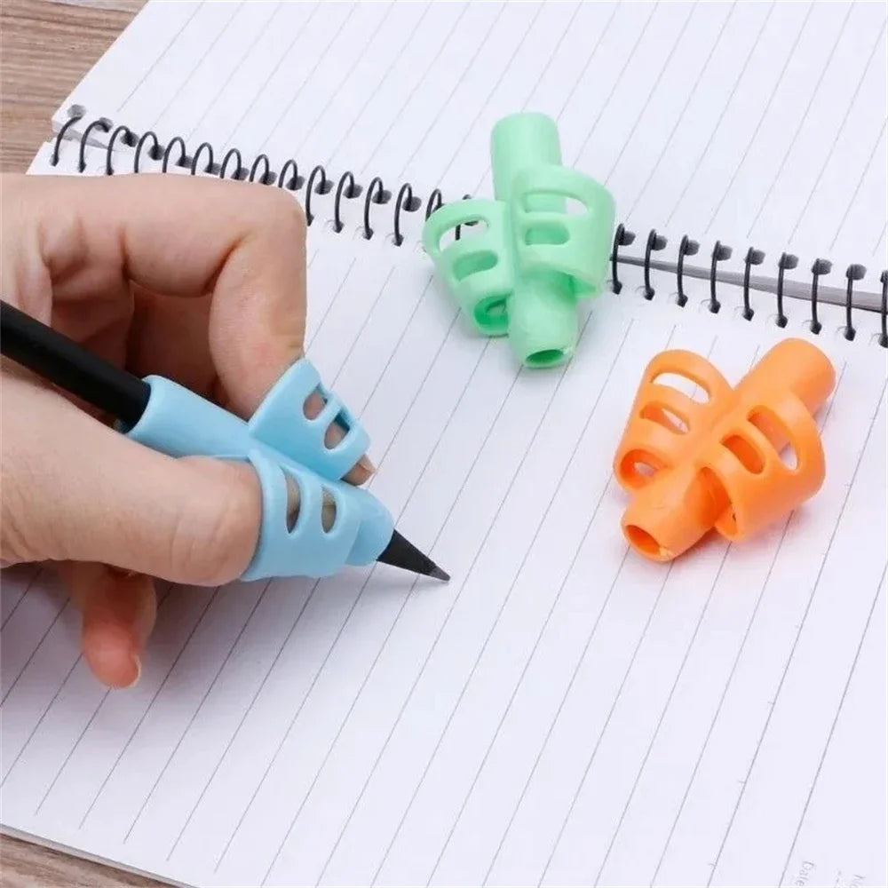 4-Pack Ergonomic Pen Grip Correctors – Five-Finger Posture Trainer for Kids Learning to Write (Mixed Colours)