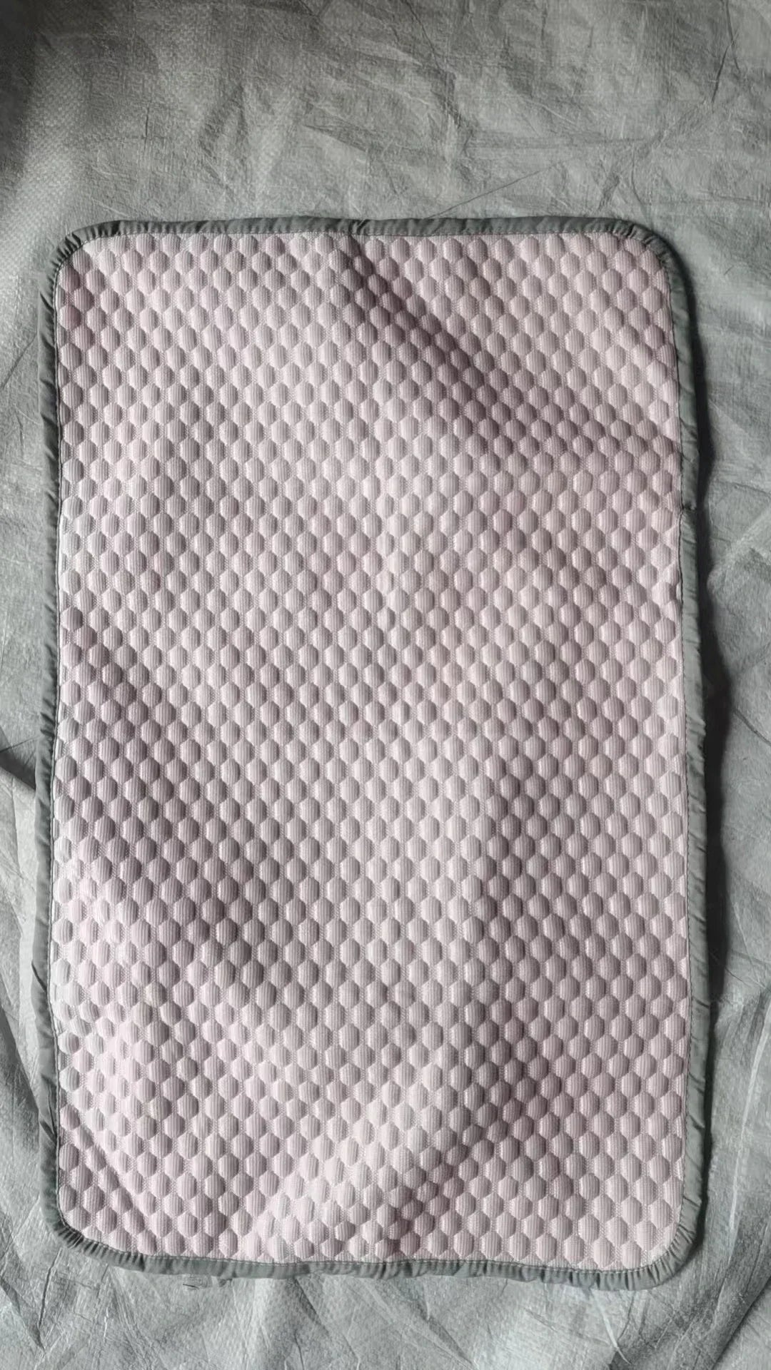 Cooling Summer Pillowcase – Solid Color
