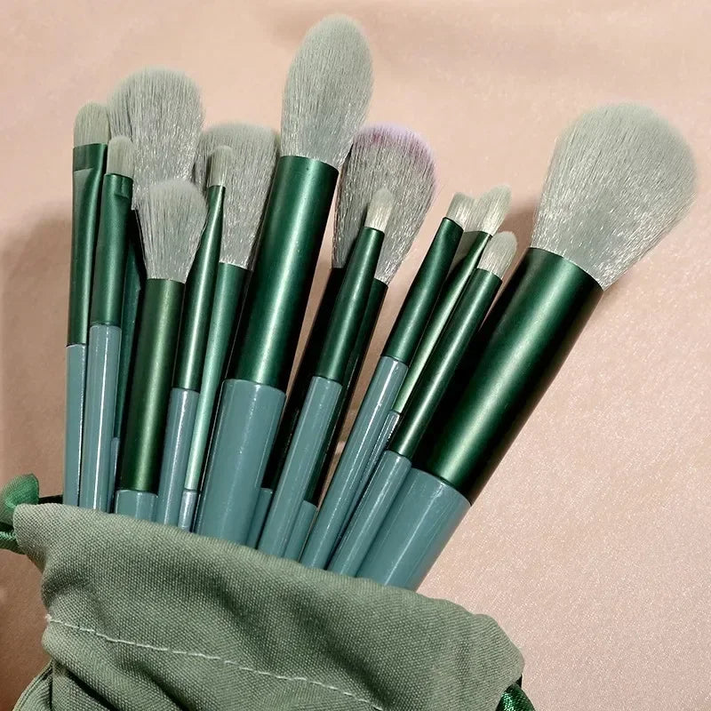 Professional Makeup Brush Set – 3, 13 & 22-Piece Eyeshadow & Face Kits