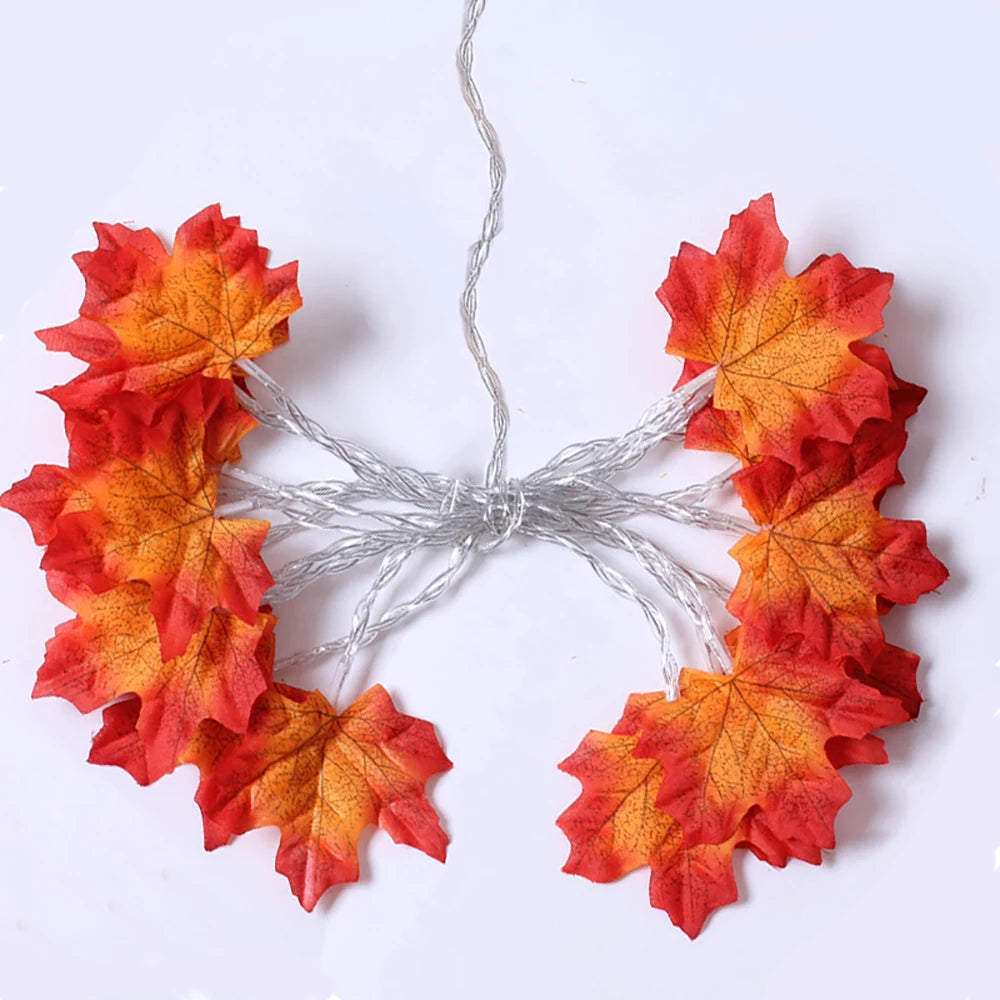 Maple Leaf Lantern LED String Lights – Autumn Garland for Halloween, Thanksgiving & Christmas Home Decor (2M / 3M / 6M, USB o