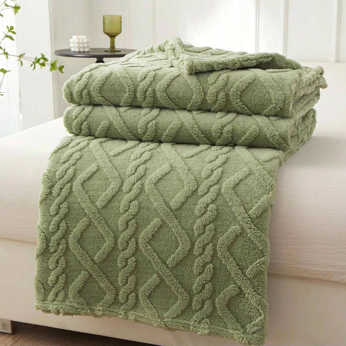Lightweight Coral Fleece Blanket - Sofa & Nap Cover