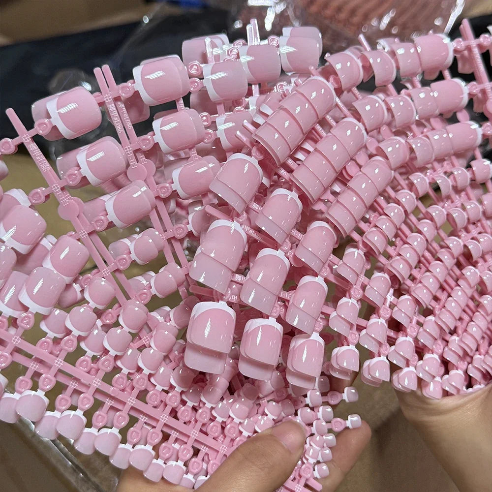 Press-On Toenails – 120pcs Short Square French Pink Soft Gel False Toe Nail Tips