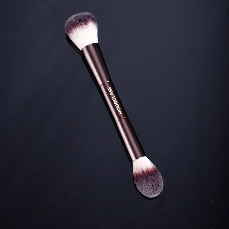 Makeup Powder & Blush Brush – Soft Fluffy Face Brush for Setting & Contouring