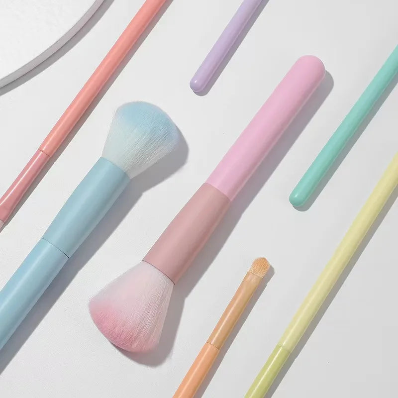 7-Color Makeup Brush Set – Loose Powder, Contour, Eyeshadow & Eyebrow Brushes