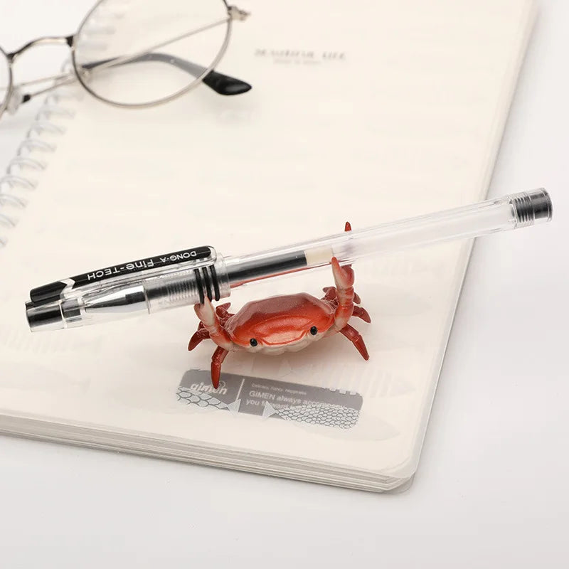 Crab-Shaped Desktop Pen Holder – Cute Novelty Stationery Organiser for Desk, Kids, School & Office (Green, Purple, Red or Blu