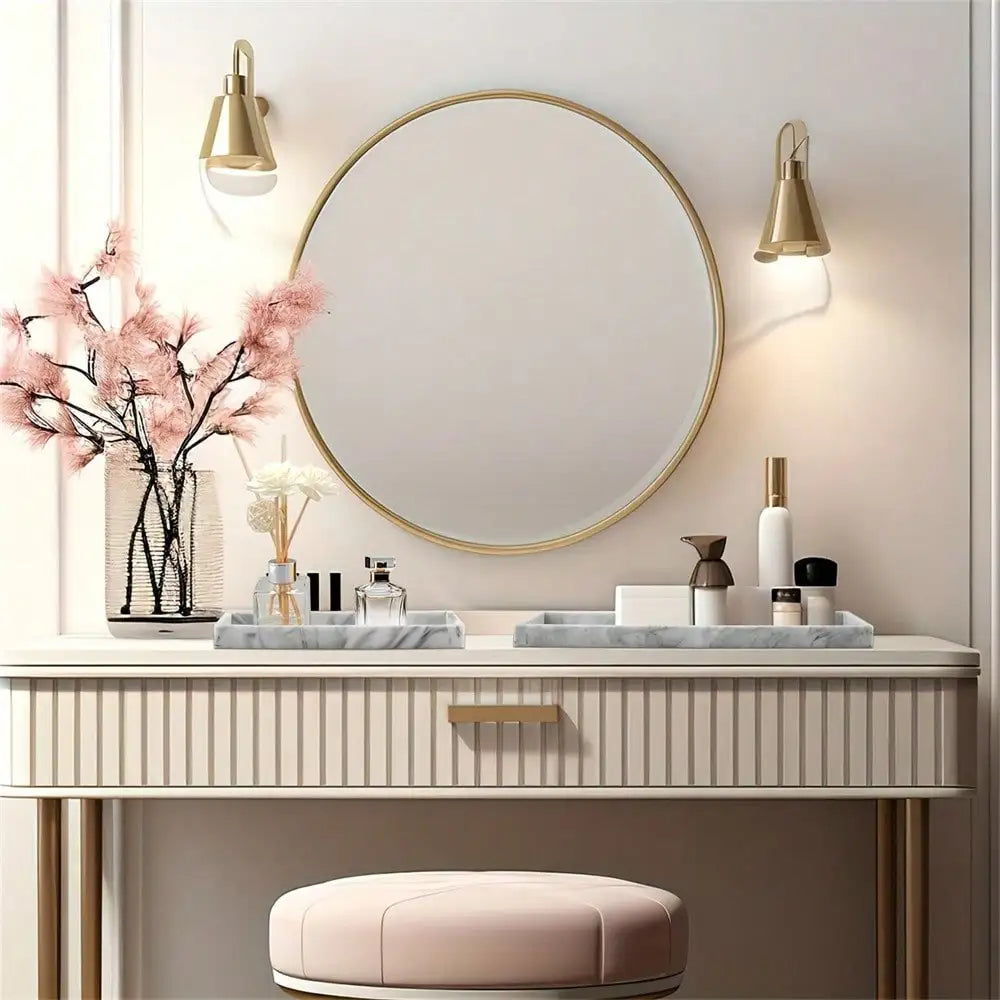 Side view of soft silicone bathroom jewelry tray.