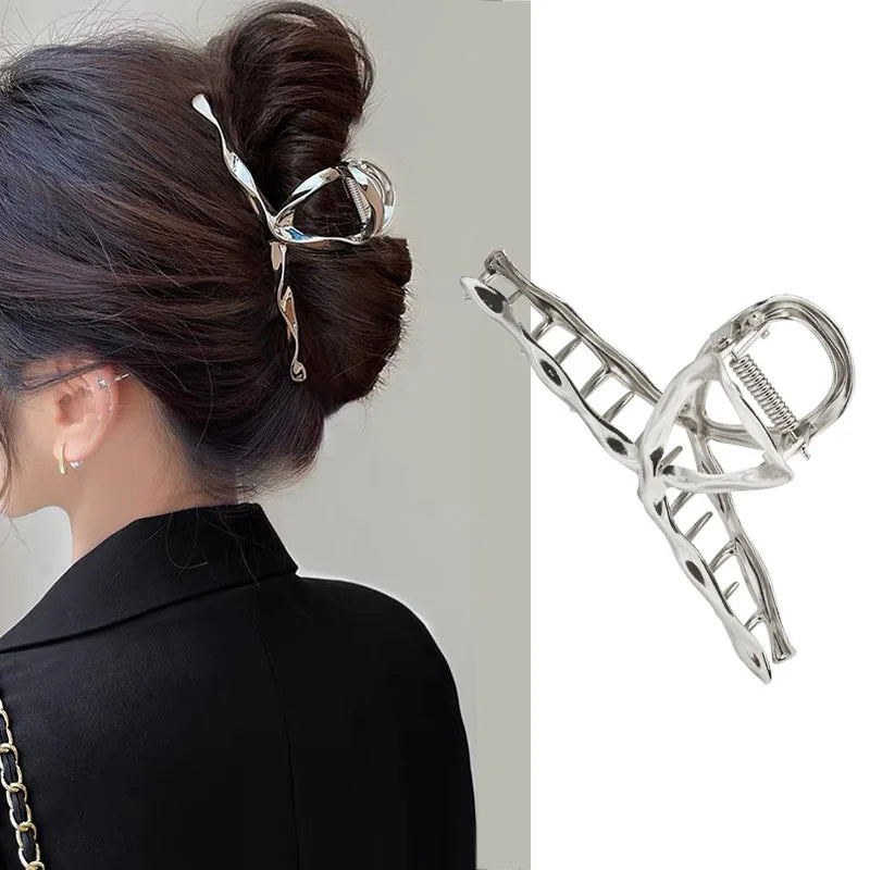 Gothic Spider Hair Claw Clips – Strong Hold Metal Shark Clamps for Halloween, Punk & Everyday Styling (24 Styles)