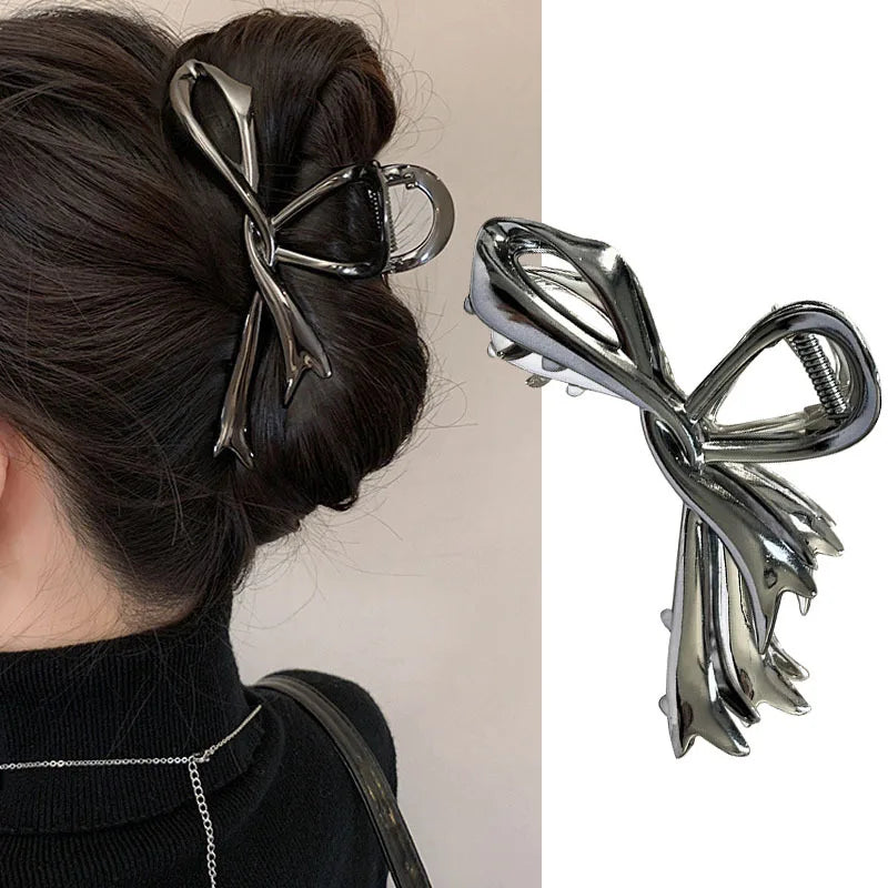 Gothic Spider Hair Claw Clips – Strong Hold Metal Shark Clamps for Halloween, Punk & Everyday Styling (24 Styles)