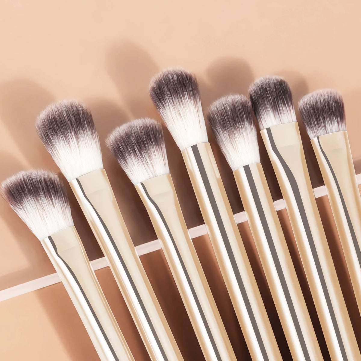 13-Piece Makeup Brush Set – Foundation, Concealer, Powder, Eyeshadow & Blush