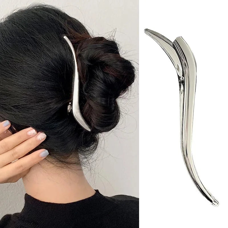 Gothic Spider Hair Claw Clips – Strong Hold Metal Shark Clamps for Halloween, Punk & Everyday Styling (24 Styles)